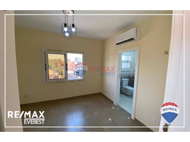 6 071ec6b1-f802-455b-9c87-5fcb5c04ad1e. jfif. jpg