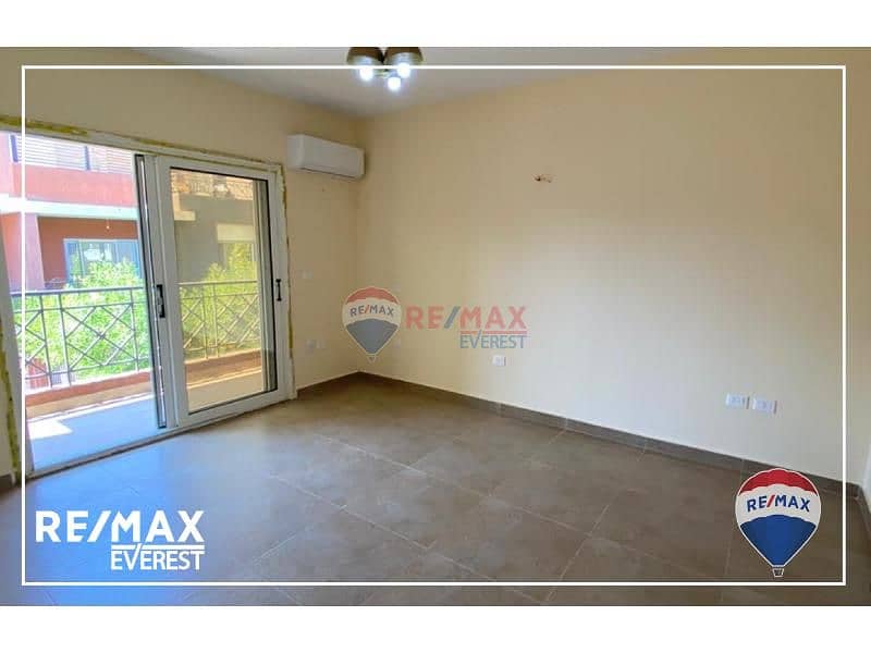 7 90638d90-ba0b-477b-b677-f927590a5442. jfif. jpg