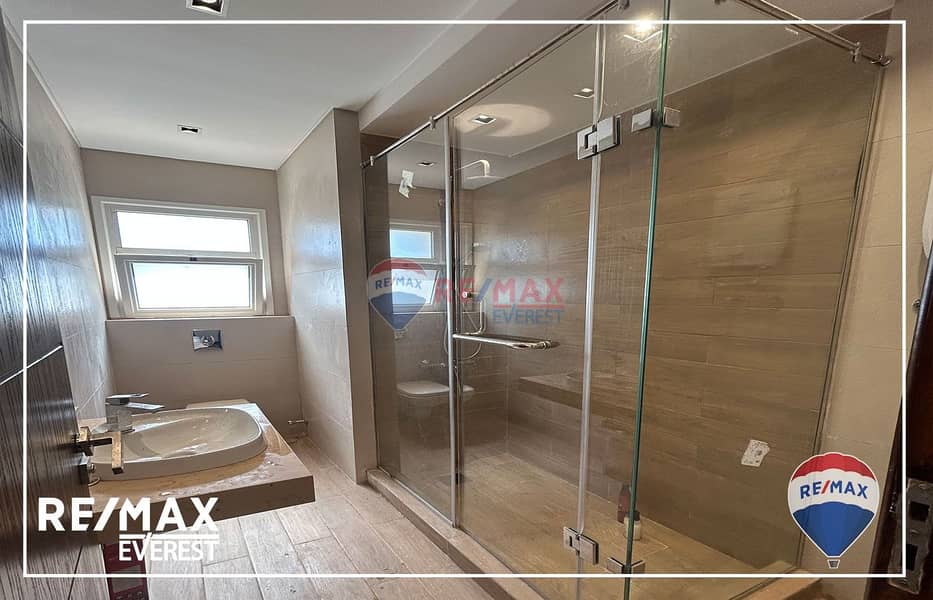 10 WhatsApp Image 2025-09-23 at 4.51. 51 PM. jpeg