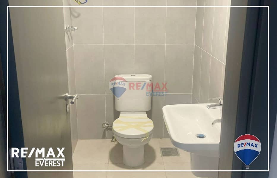 17 WhatsApp Image 2025-10-27 at 12.41. 12 PM. jpeg