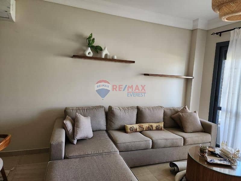 7 353a00b6-09f5-4a14-b978-c35cb13efb2f. jfif. jpg