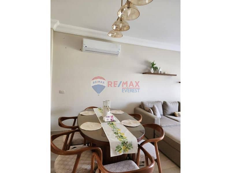 8 796e5a13-2e6a-4565-b327-95fe0c67d888. jfif. jpg