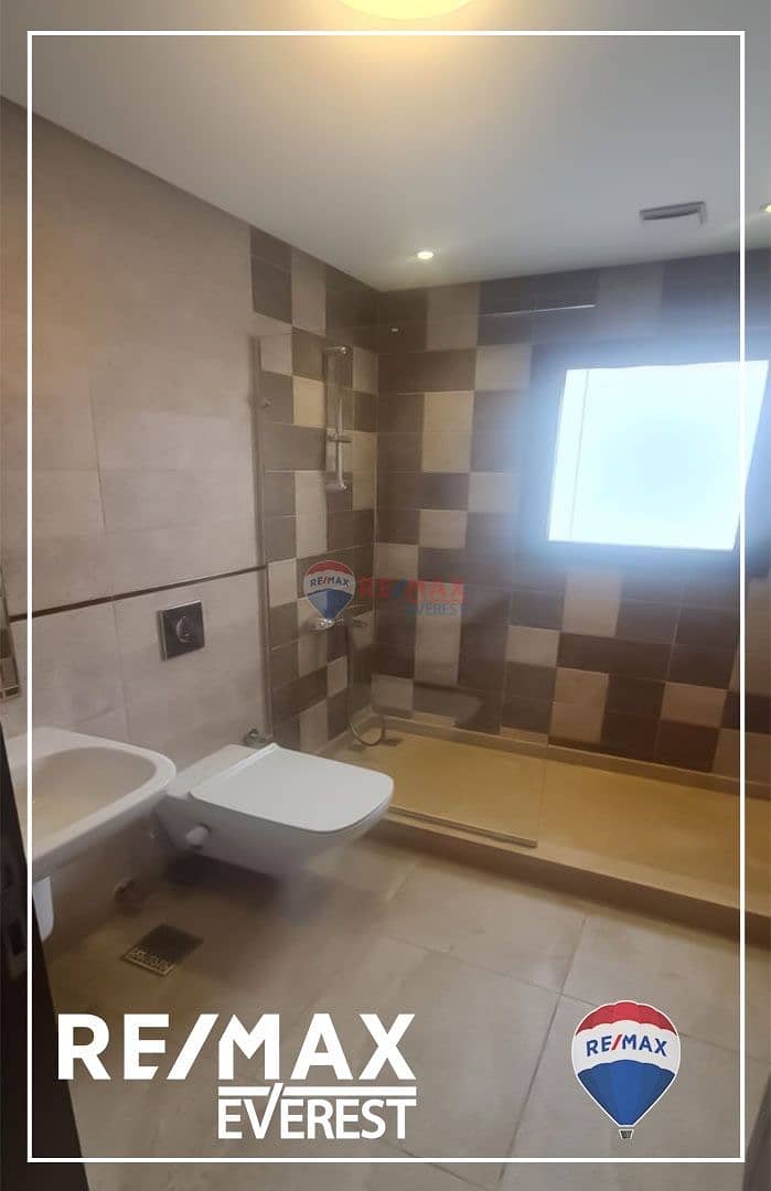 9 5e93269a-68c9-4c4d-beff-6f52fa0552e6. jpeg