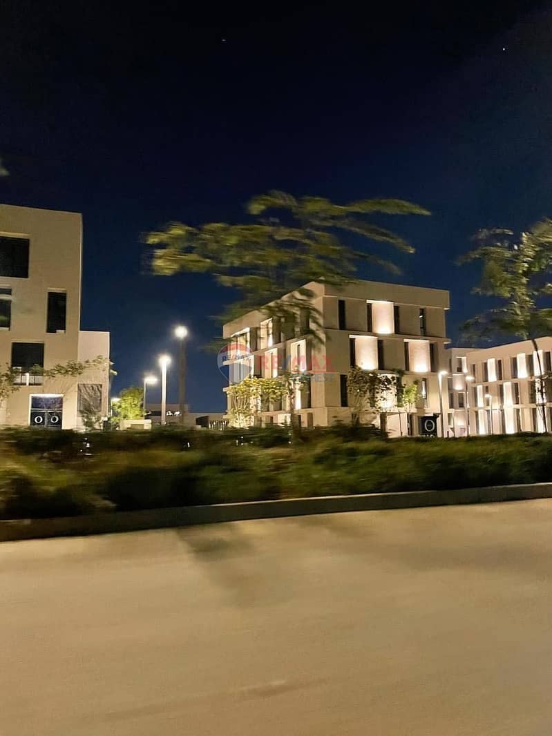 2 WhatsApp Image 2025-09-23 at 2.20. 21 PM (3). jpeg