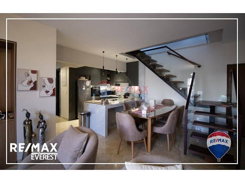 4 b69e1563-0cae-48aa-a543-72aa8d7b0989. jfif. jpg