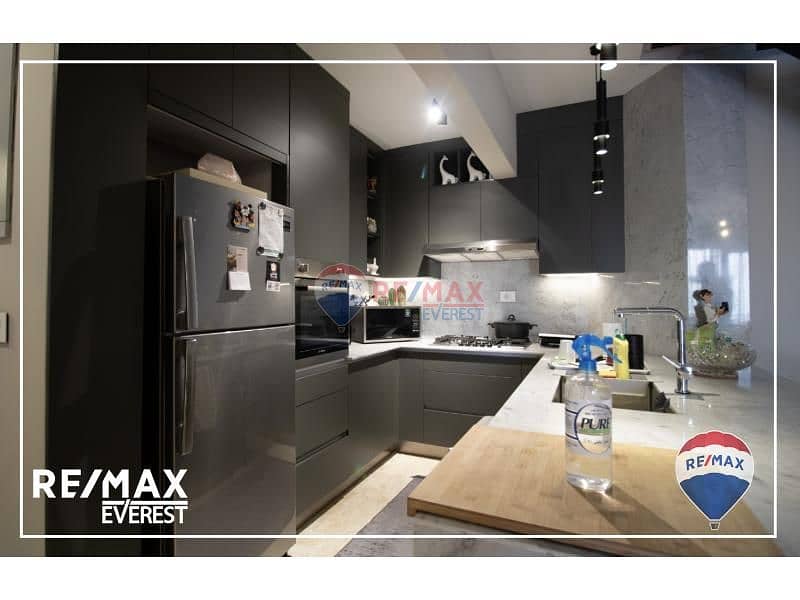 8 581e5c19-a401-4b05-8ae0-3122a32d944f. jfif. jpg