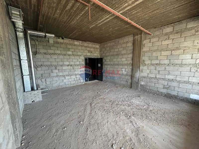 6 WhatsApp Image 2025-11-03 at 1.05. 31 PM. jpeg