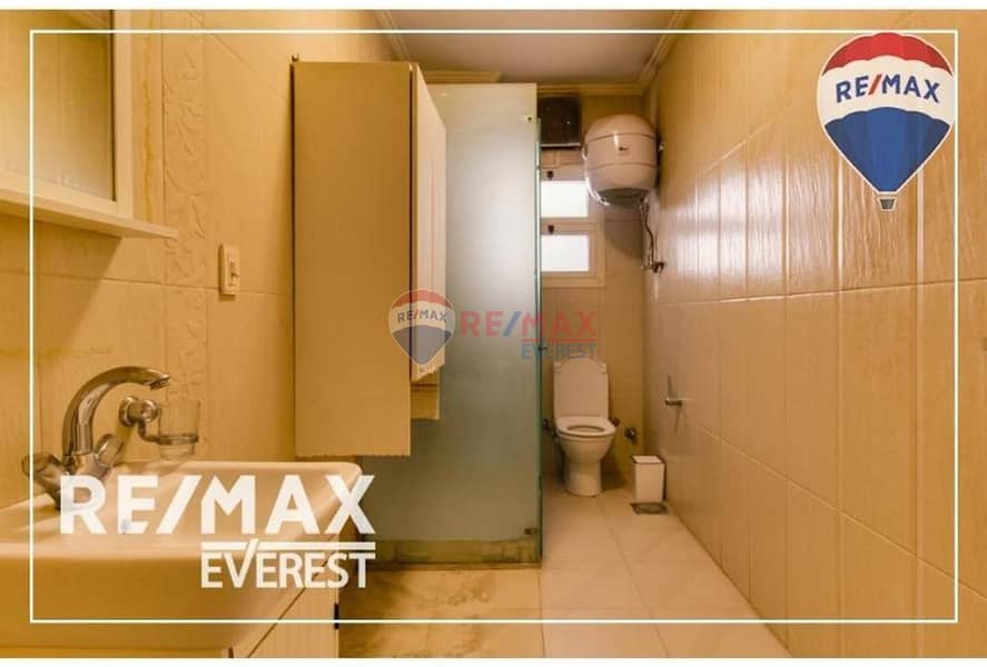 14 ed073d25-ad41-40dc-93a8-727f0e376b9a. png