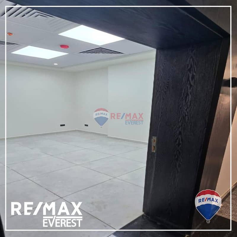 10 WhatsApp Image 2025-03-03 at 1.35. 48 AM (1). jpeg