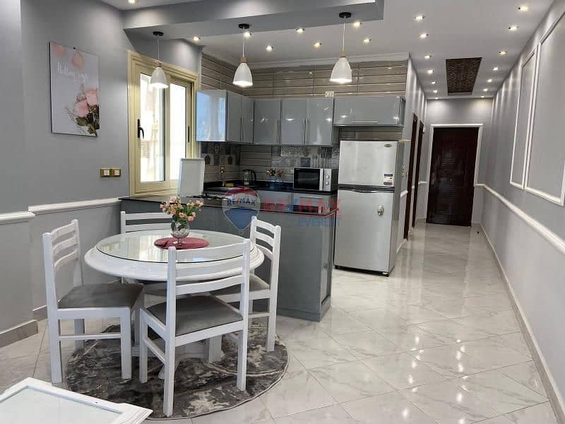 7 3044f4d2-637b-4677-ab1d-4fc039e44d97. jfif. jpg