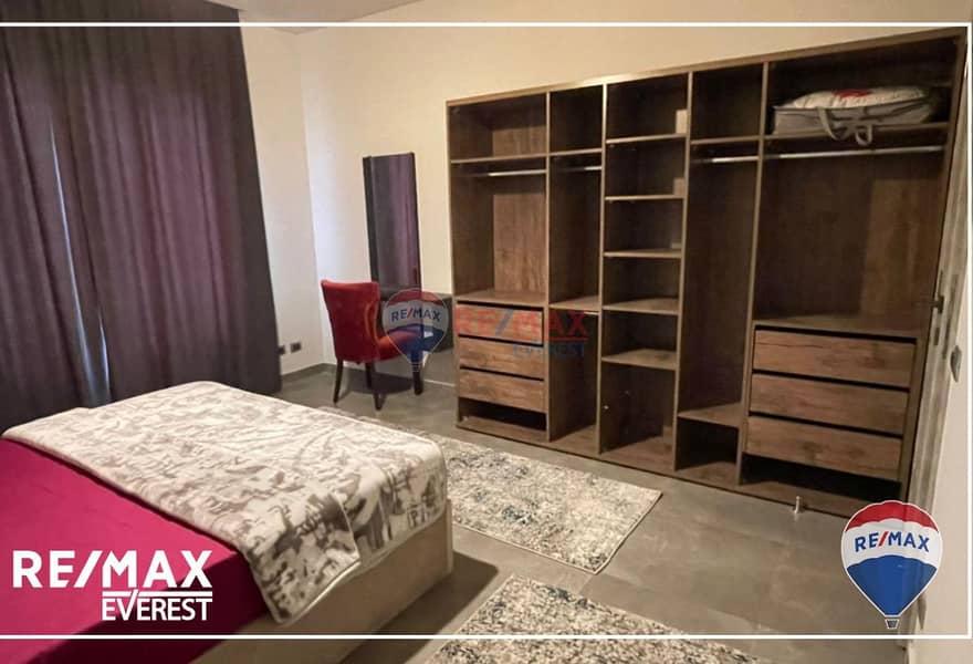 7 48bec5d5-d680-4c1b-acea-7d4e16526ef4. jpg