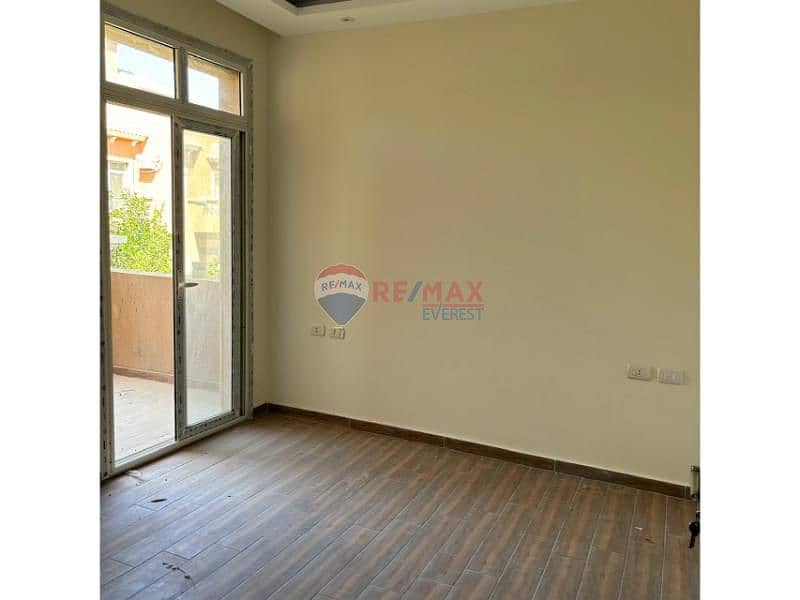 6 96b4900c-619c-49af-8f1a-136b177ba850. jfif. jpg