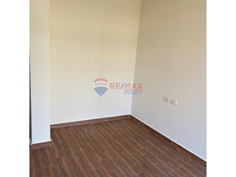 8 0b9352ef-d131-447c-8148-28f47dd40b59. jfif. jpg