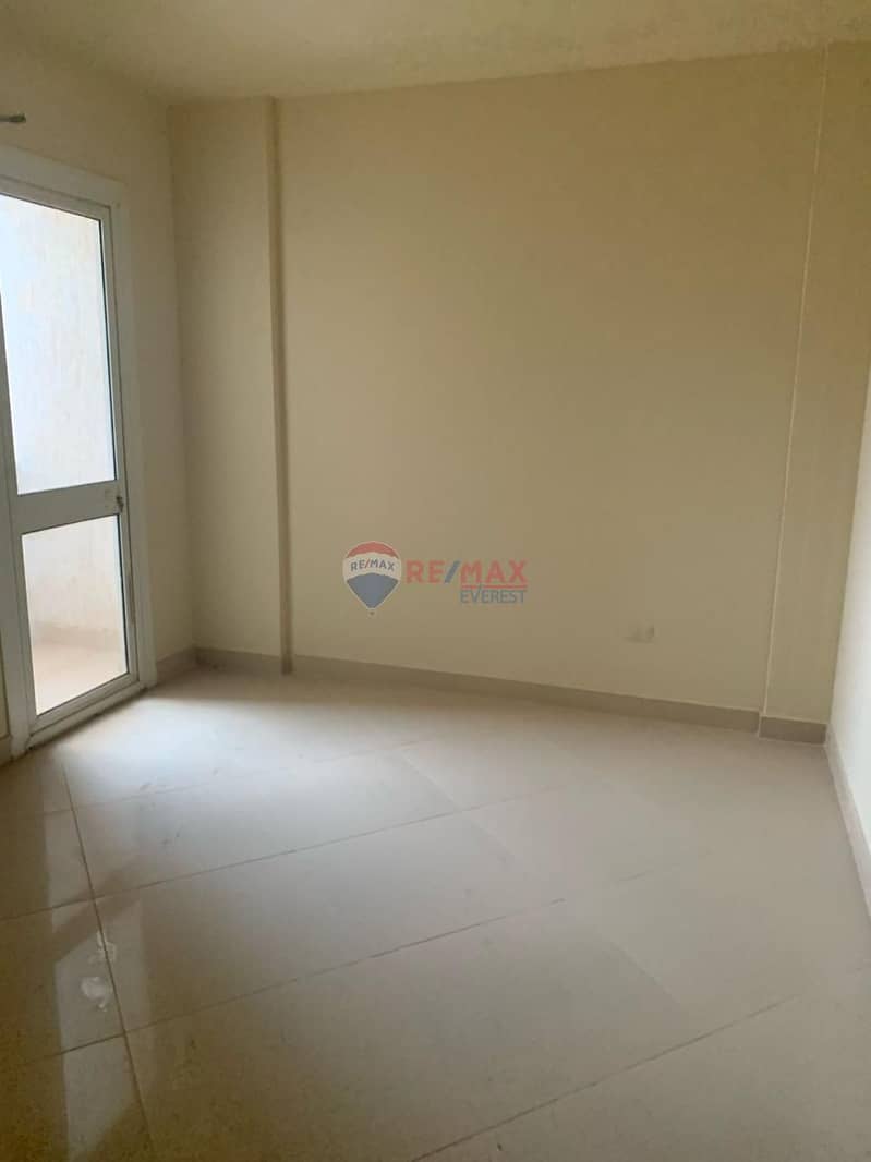 2 WhatsApp Image 2025-06-11 at 10.14. 09 PM. jpeg