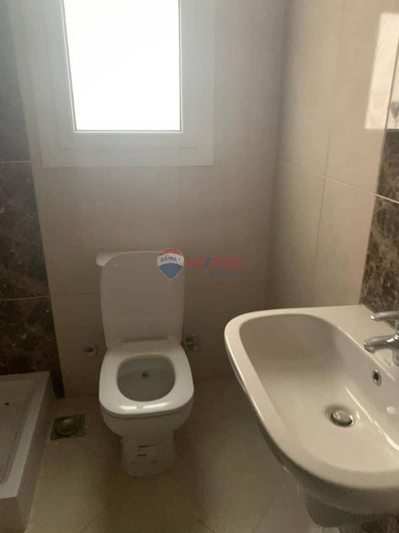 11 WhatsApp Image 2025-06-11 at 10.14. 12 PM. jpeg