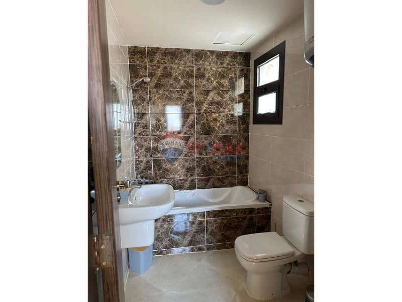 13 0807e53e-cec5-444f-b395-c7167e5e1ba9. jfif. jpg