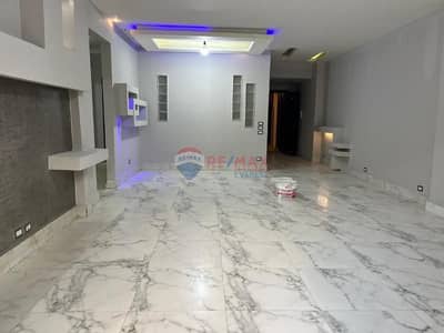 فلیٹ 3 غرف نوم للايجار في الشيخ زايد، الجيزة - 4a96fab9-7e2c-407c-ac0a-9b758f76d35a. jfif. jpg