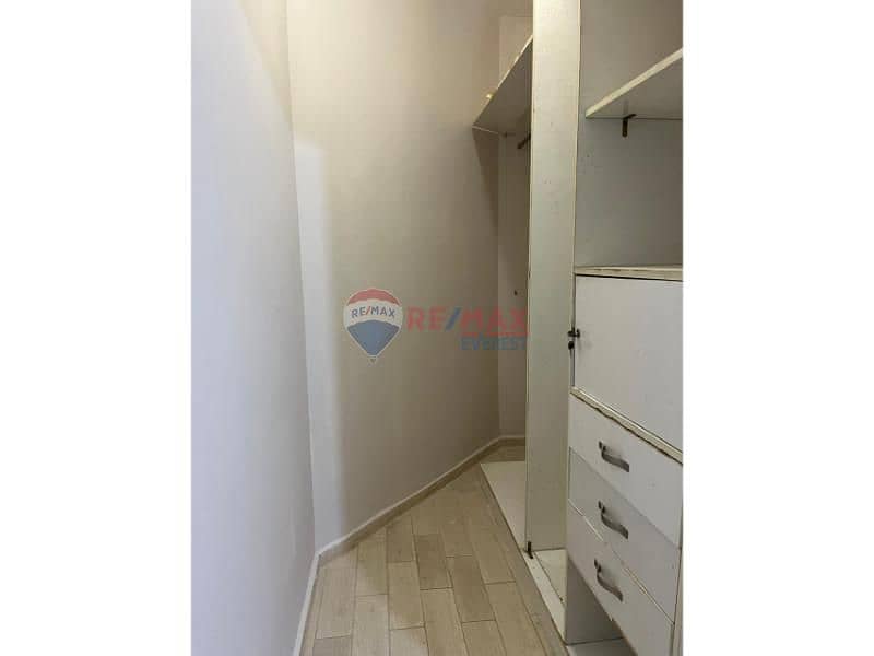 9 9739a199-c3c8-4f5f-ab43-0b4fbc75e150. jfif. jpg