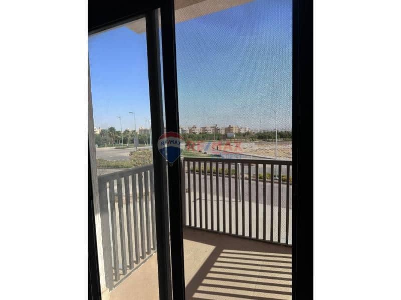 9 d6d73f0c-9ac0-41a9-8e47-f940780c6282. jfif. jpg