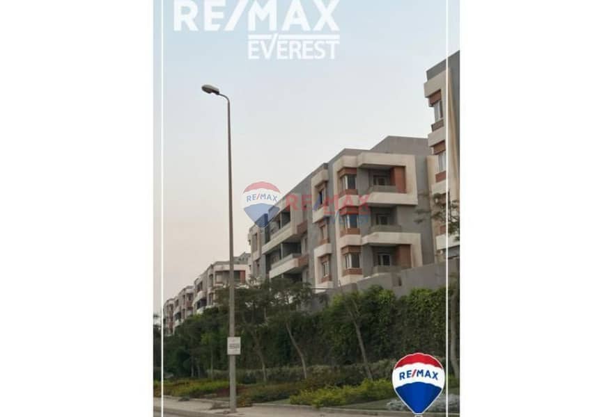 3 b9d0cbf4-3420-48db-b0dd-78864ecdce80. jpg