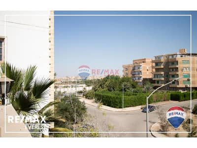 فیلا 5 غرف نوم للايجار في 6 أكتوبر، الجيزة - 1cb51679-bec9-4191-8d7e-c2235edeb432. jfif. jpg