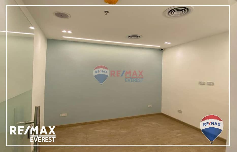 3 WhatsApp Image 2025-09-25 at 2.40. 26 PM. jpeg