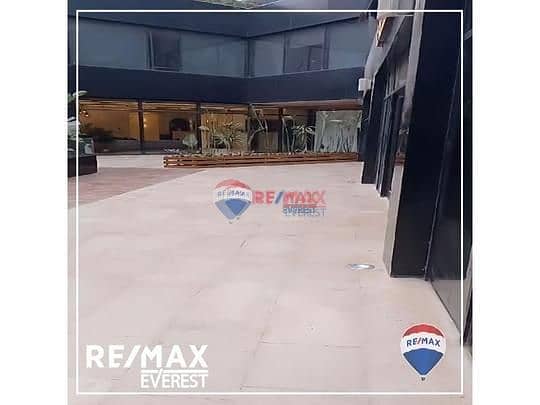 4 2942c115-d8e8-4302-b92c-07bb9f49e700. png