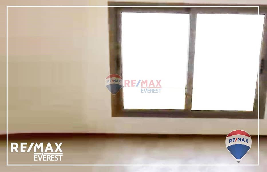 10 WhatsApp Image 2025-09-29 at 3.47. 23 PM. jpeg