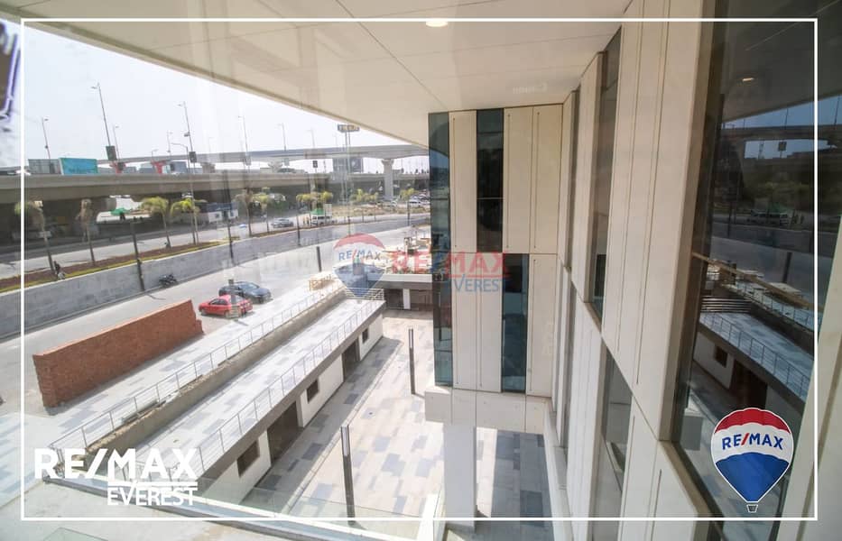 10 WhatsApp Image 2025-10-23 at 4.33. 34 PM. jpeg