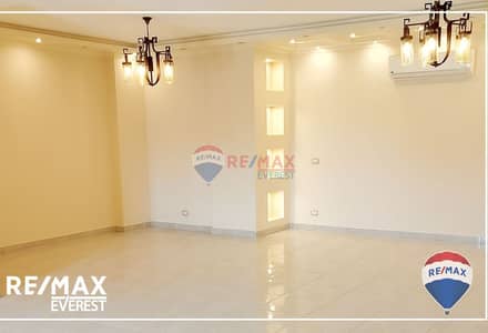 شقة 3 غرف نوم للبيع في 6 أكتوبر، الجيزة - f4bc5336-c164-4a70-bc3e-da0d2b977402. jpg