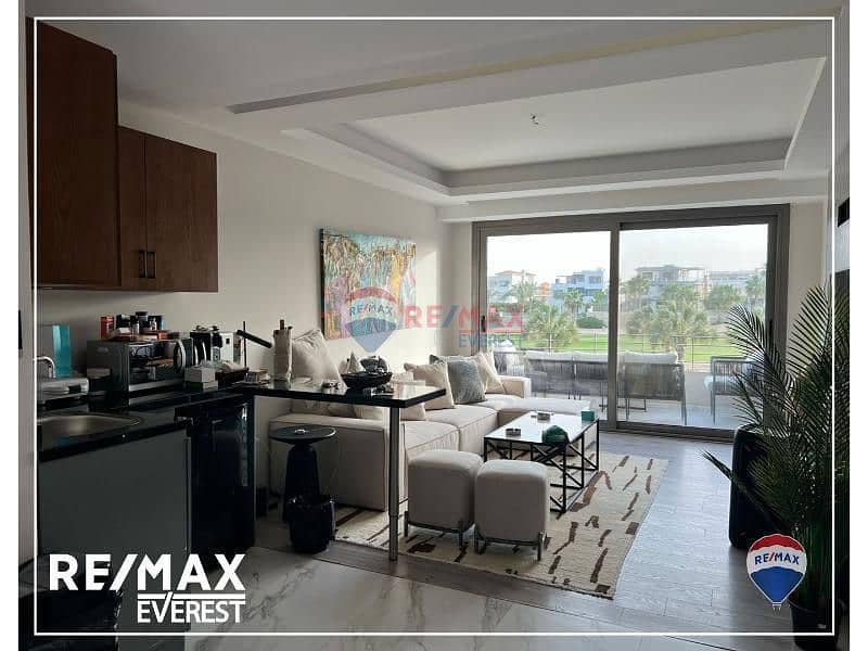 7 7b2ce04f-d7bc-431a-b39d-6631603450c4. png