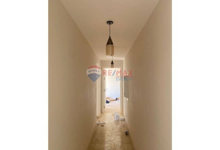 6 ffd4e8ba-4c24-4b81-b22b-234189596c35. jpg