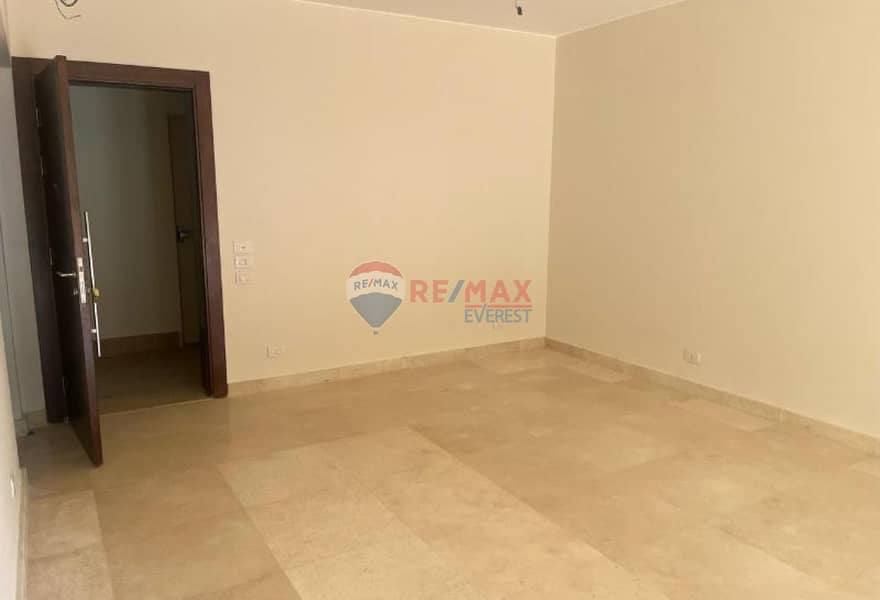 9 d1b7e65d-e61a-4f38-b64e-2cb2ebc97cb5. jpg