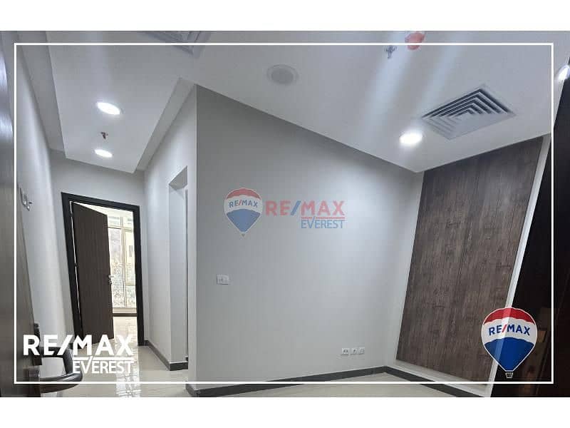 4 3aa2fa26-61b5-4d26-a3d9-19cb9da815c7. jfif. jpg