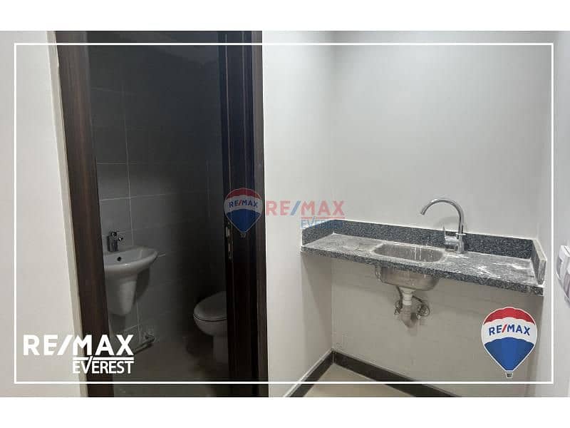 10 72077e21-0348-417d-abcb-c7e66ba45dcd. jfif. jpg