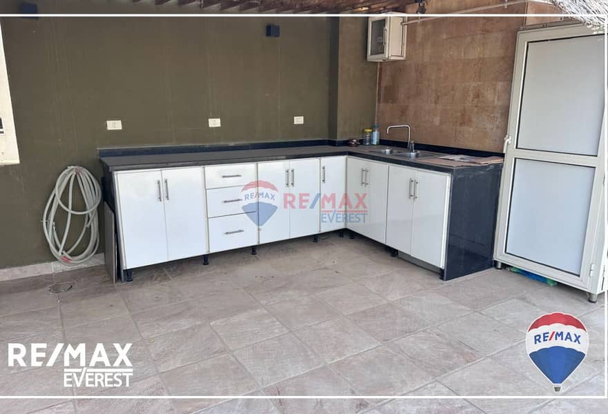 5 9d04f24d-519c-4308-865b-b3e4726122ee. jpg