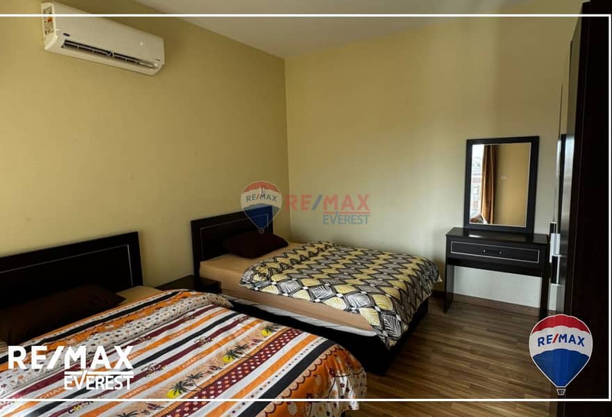 3 33f54c7b-7cec-4450-b536-0f10a61cc210. jpg