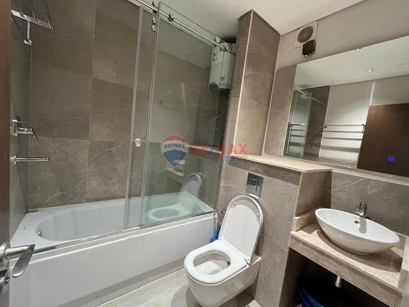 10 3258c18f-c3e7-482b-a723-fedabe5538c9. jfif. jpg