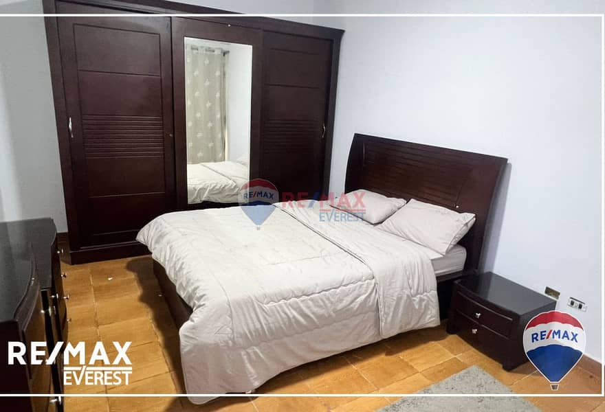 7 76f108d9-04e2-4f65-a2f0-b7436d601619. jpg