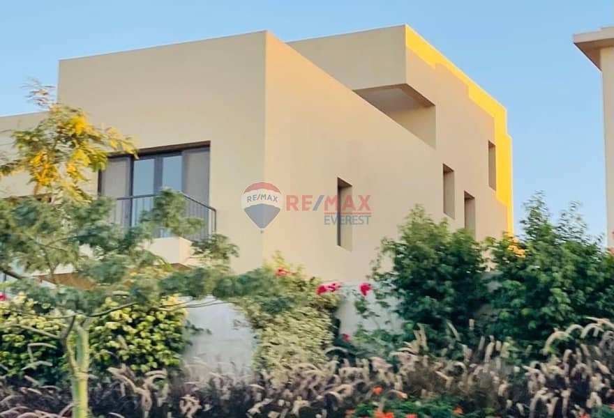 4 bc0b07b9-3ffe-46f9-976c-6aed10bb4b49. jpg