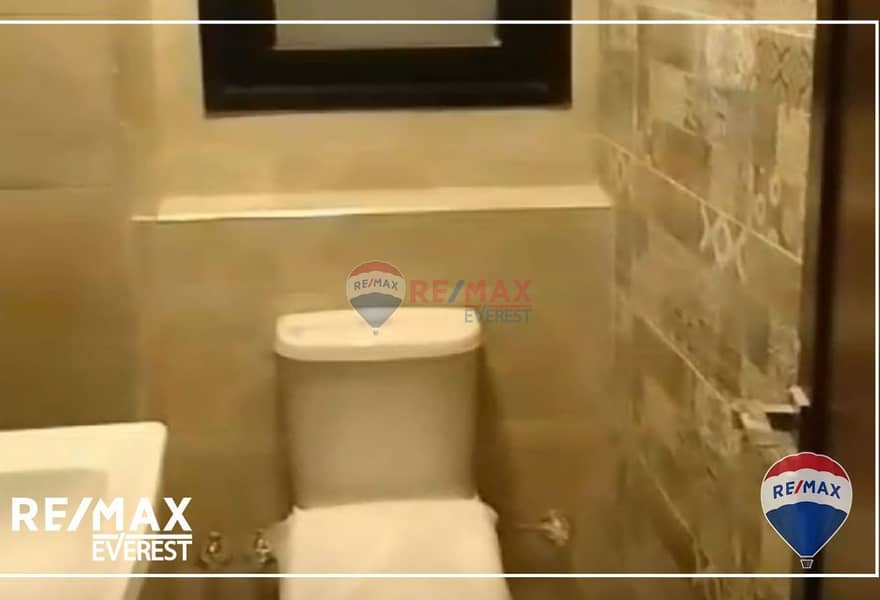 9 0361521c-fcf4-485b-9a12-c728ef7ad5fa (1). jpg