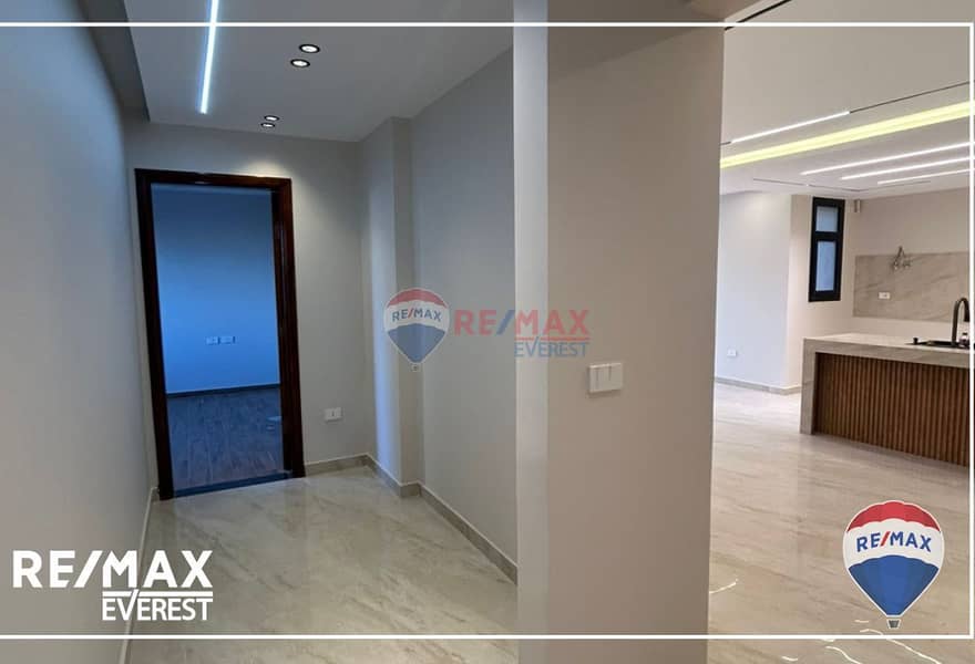 7 3734949f-9859-4b16-b5a9-f5b3568462a6 (1). jpg