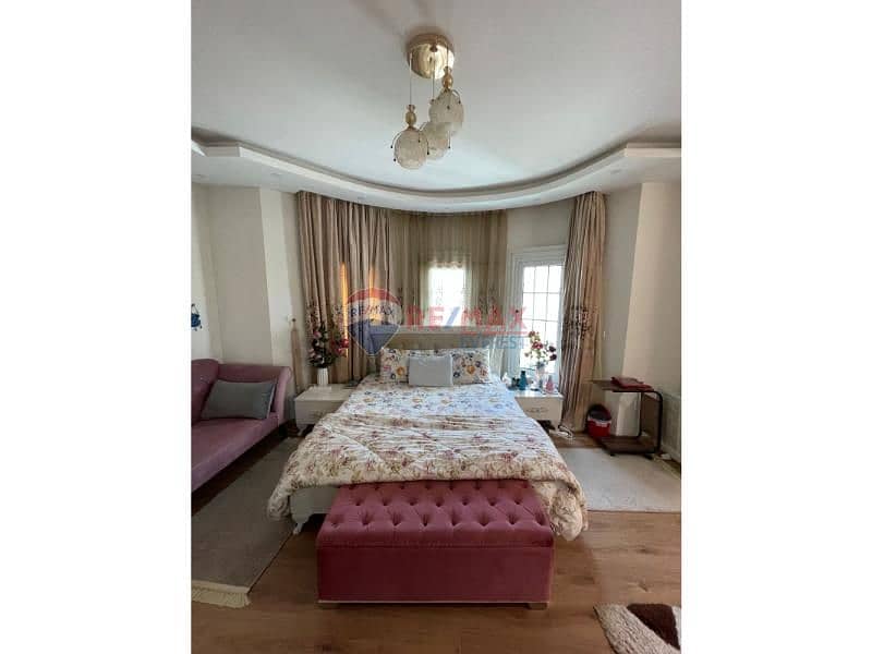 11 302fedfc-f2f2-40e8-a2f4-a834f3a873de. jfif. jpg