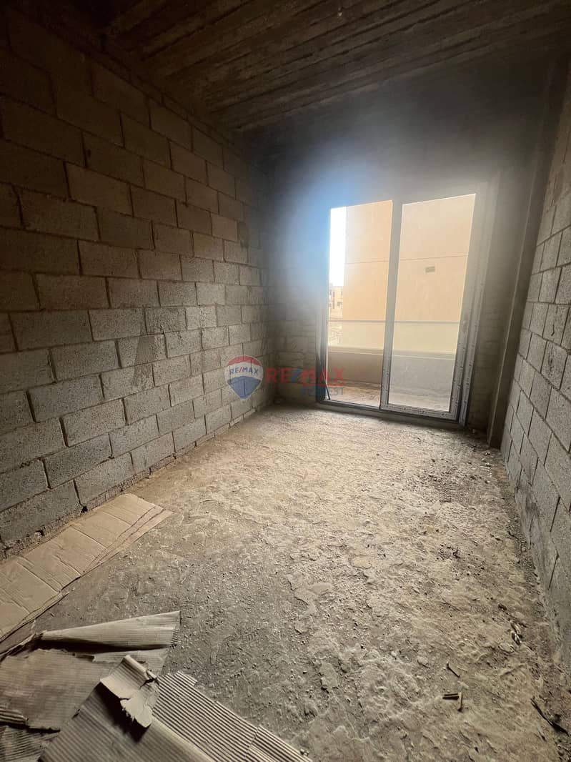 16 WhatsApp Image 2025-10-21 at 12.40. 02 PM (4). jpeg