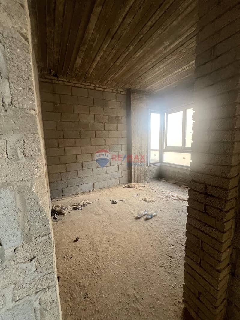 17 WhatsApp Image 2025-10-21 at 12.40. 03 PM (1). jpeg