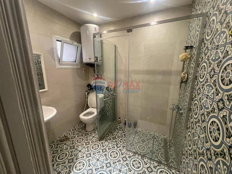 10 8987a96a-6c87-4dc2-9c43-c5e54356d542. jfif. jpg