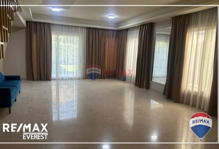 توين هاوس 3 غرف نوم للايجار في الشيخ زايد، الجيزة - 950ba037-61bf-4fa0-bca1-f5272ee5821f (1). jpg