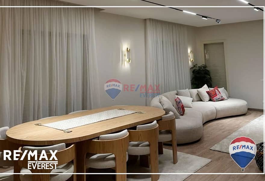 2 5733be21-3dad-40aa-8edc-4e84b29264fb. jpg