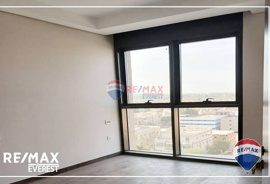 3 7c8fd749-c3ff-4abf-b2cb-34a468ae41b7. jpg