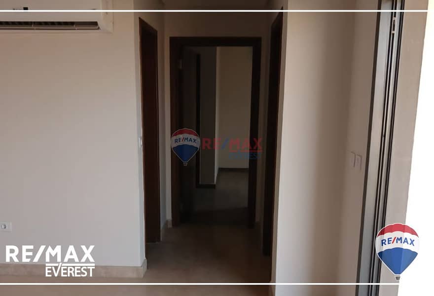 6 f0782557-14f8-4dcc-8c69-b50359132a5d. jpg